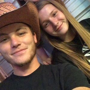 Meet your Posher, Ashley mae